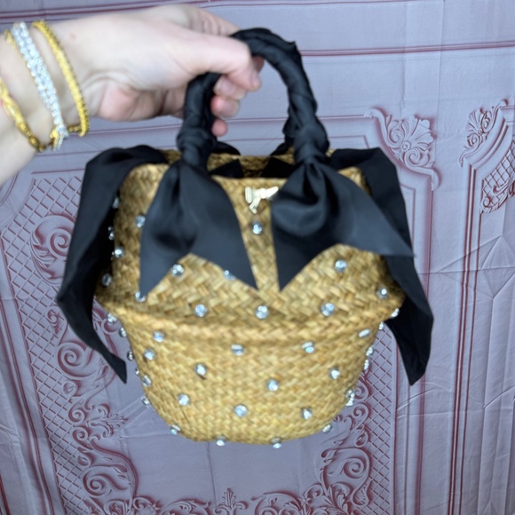 Unique straw handbag with rhinestones and black lining and ribbon - Picture 4 of 5